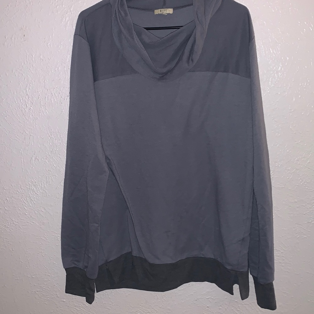 Grey sweatshirt hoop neck